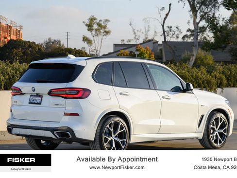 Used 2022 BMW X5 xDrive45e w/ M Sport Package AWD/4WD image 6