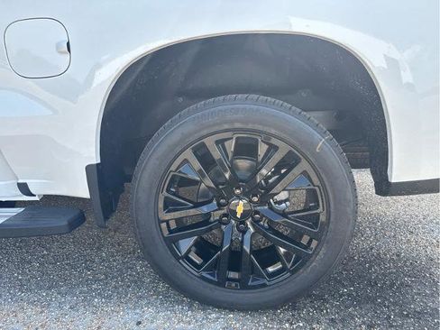New 2025 Chevrolet Silverado 1500 LT w/ Leather Package image 16
