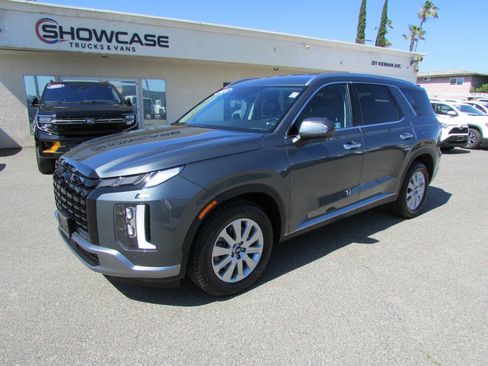 Used 2024 Hyundai Palisade SEL FWD image 4