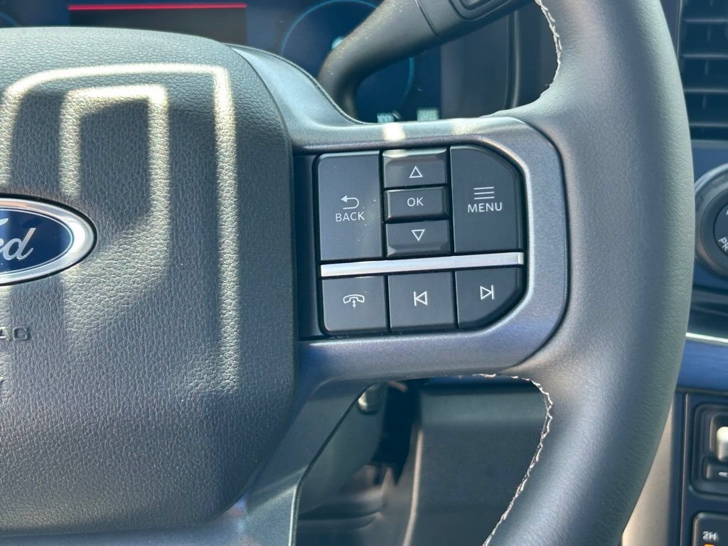 New 2026 Ford F250 Lariat w/ Black Appearance Package AWD/4WD image 46