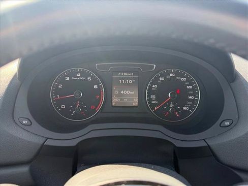 Used 2018 Audi Q3 2.0T Premium Plus w/ Premium Plus Package AWD/4WD image 5