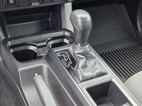 Used 2021 Toyota Tacoma SR w/ SR Convenience Package image 20