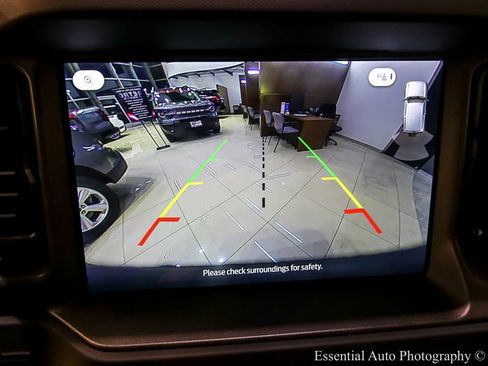 New 2025 Ford Bronco Badlands image 17