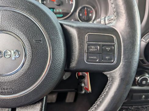 Used 2017 Jeep Wrangler Unlimited Sport AWD/4WD image 18