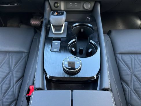 New 2026 Nissan Rogue Platinum AWD/4WD image 12