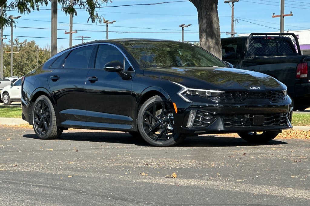 New 2027 Kia K5 GT-Line AWD/4WD image 2