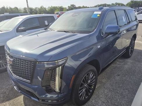 Used 2026 Cadillac Escalade Platinum Sport w/ LPO, Floor Liner Package RWD image 3