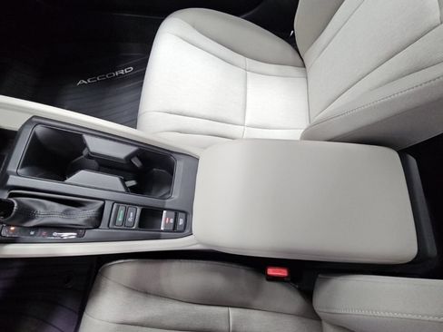 New 2026 Honda Accord LX image 19