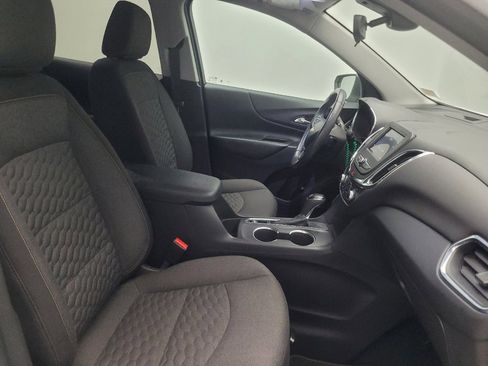 Used 2021 Chevrolet Equinox LT FWD image 21