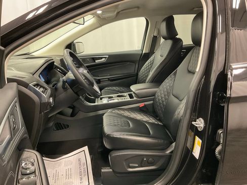 Used 2024 Ford Edge Titanium AWD/4WD image 13