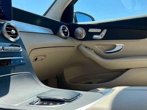 Certified 2023 Mercedes-Benz GLC 300 4MATIC Coupe image 22