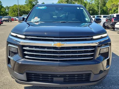 Certified 2026 Chevrolet Traverse LT w/ Driver Confidence Package FWD image 8