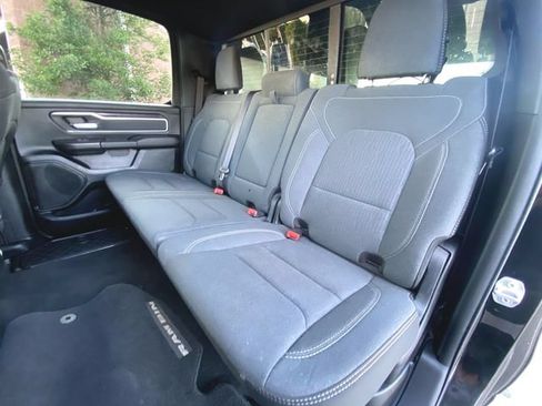 Used 2022 RAM 1500 Big Horn AWD/4WD image 23