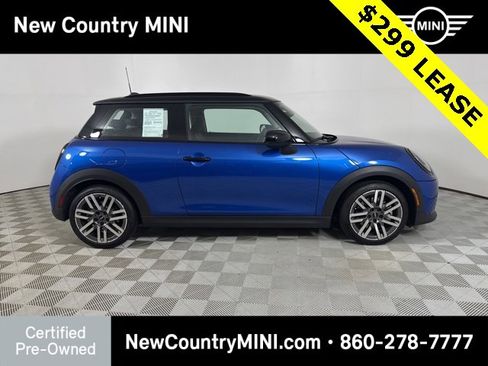 Certified 2025 MINI Cooper 2-Door Hardtop image 8