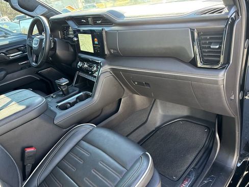 Certified 2024 GMC Sierra 1500 AT4X image 33