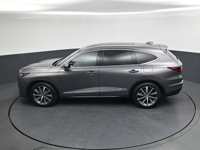 Used 2025 Acura MDX w/ Technology Package FWD image 30