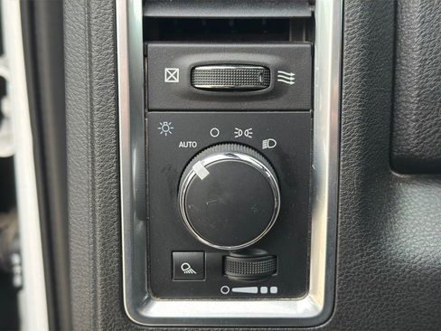 Used 2023 RAM 1500 Classic Warlock w/ Trailer Tow Group image 9