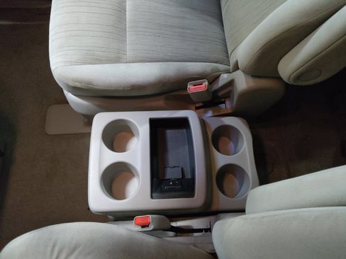 Used 2015 Nissan Quest SV image 26