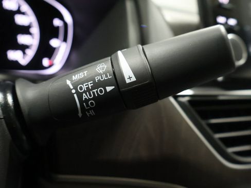 Used 2018 Honda Accord Touring image 41