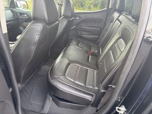 Used 2021 GMC Canyon Denali image 16