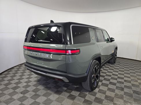 Used 2022 Rivian R1S Launch Edition image 5