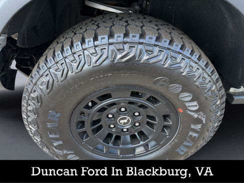 New 2026 Ford Bronco Badlands AWD/4WD image 9
