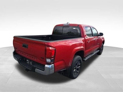 Used 2020 Toyota Tacoma SR5 w/ Blackout Package image 9