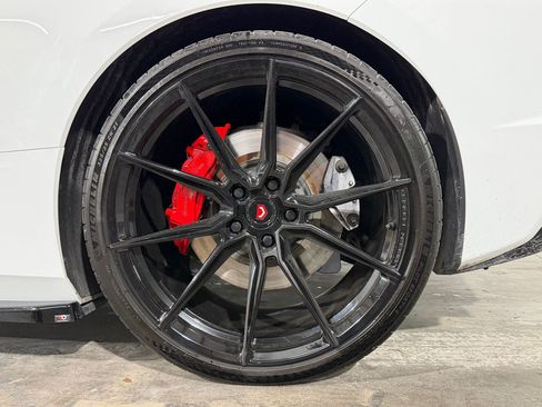 Used 2023 Chevrolet Corvette Stingray Preferred Conv w/ Z51 Performance Package RWD image 11