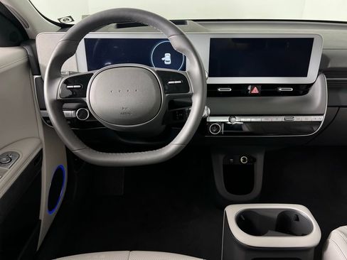 Used 2024 Hyundai Ioniq 5 Limited image 14
