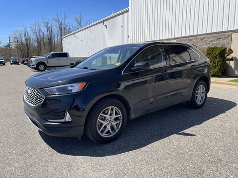 Used 2024 Ford Edge SEL w/ Convenience Package AWD/4WD image 8