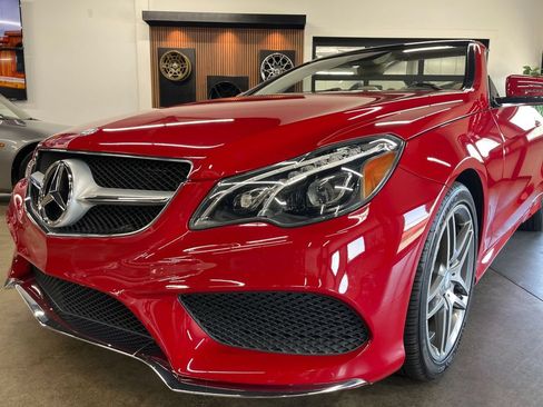 Used 2016 Mercedes-Benz E 400 Cabriolet w/ Premium 2 Package image 27