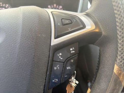 Used 2014 Ford Fusion S image 23