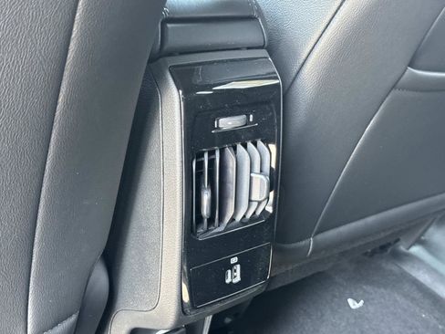 New 2026 Jeep Compass Latitude AWD/4WD image 27