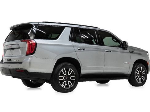 Used 2023 GMC Yukon AT4 AWD/4WD image 3