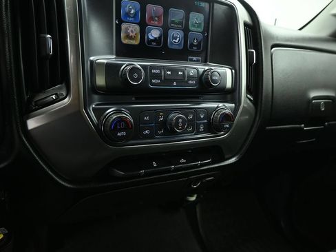 Used 2018 Chevrolet Silverado 1500 LT w/ All Star Edition RWD image 13