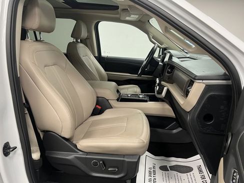 Used 2024 Ford Expedition Max Limited image 64