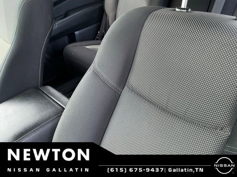 Used 2020 Nissan Pathfinder SV FWD image 9