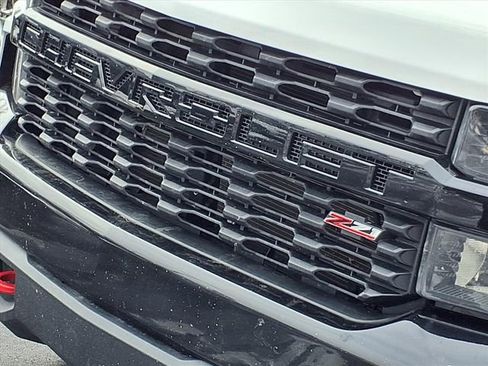 Used 2020 Chevrolet Silverado 1500 Custom Trail Boss w/ Custom Convenience Package image 23