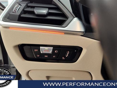 Used 2021 BMW 330i xDrive Sedan w/ Premium Package image 22