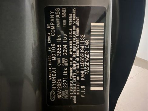 Used 2025 Hyundai Elantra SE image 26