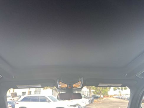 Used 2024 BMW X3 sDrive30i w/ Premium Package image 15