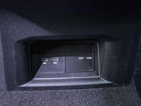 Used 2023 Volkswagen Atlas SEL Premium image 20