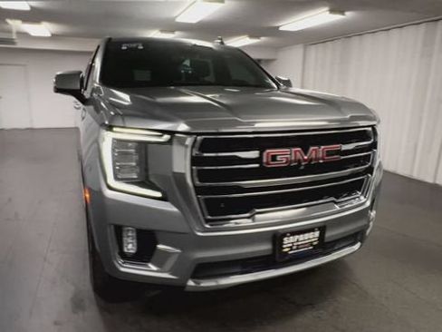 Certified 2023 GMC Yukon XL SLT w/ SLT Luxury Package AWD/4WD image 3