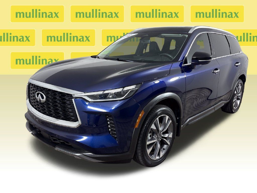 Used 2022 INFINITI QX60 Luxe w/ Vision Package FWD image 14