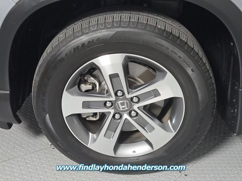 Certified 2025 Honda Pilot EX-L image 9