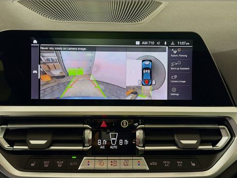 Used 2023 BMW 430i xDrive Coupe w/ Premium Package image 18