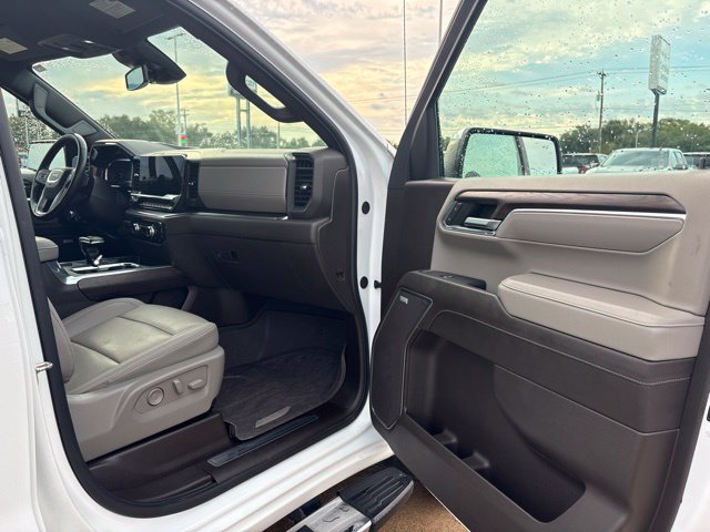 Used 2024 GMC Sierra 1500 SLT w/ SLT Premium Plus Package AWD/4WD image 47