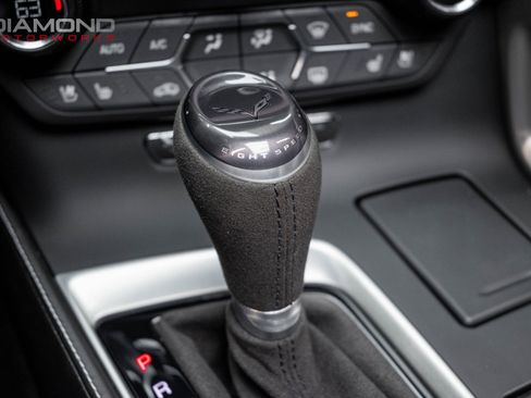 Used 2016 Chevrolet Corvette Stingray 2LT w/ 2LT Preferred Equipment Group image 78