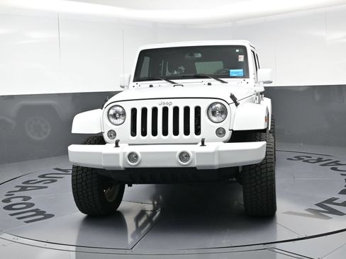 Used 2018 Jeep Wrangler Unlimited Sport S AWD/4WD image 13