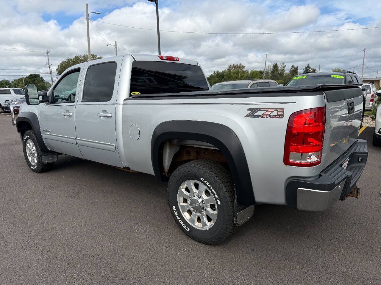 Used 2012 GMC Sierra 2500 SLT AWD/4WD image 3